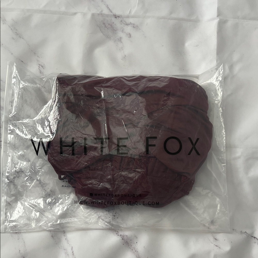 NWT White Fox Boutique Sweet Skies Burgundy Halter Maxi Dress -M but fits like S - Picture 13 of 13